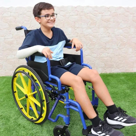 Fauteuil roulant manuel léger pour enfant