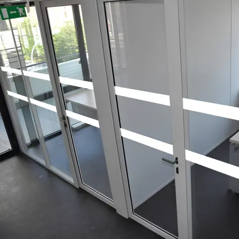 [H4380009] Ruban Adhésif Blanc Pour Surfaces Vitrées - 10m x 5cm