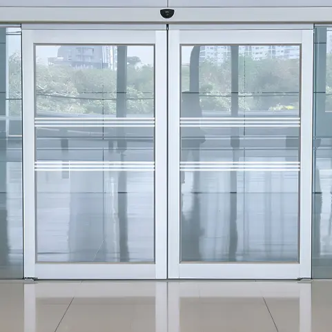 [H4380003] Bandes De Signalisation Pour Surfaces Vitrées - Motif 3 Bandes