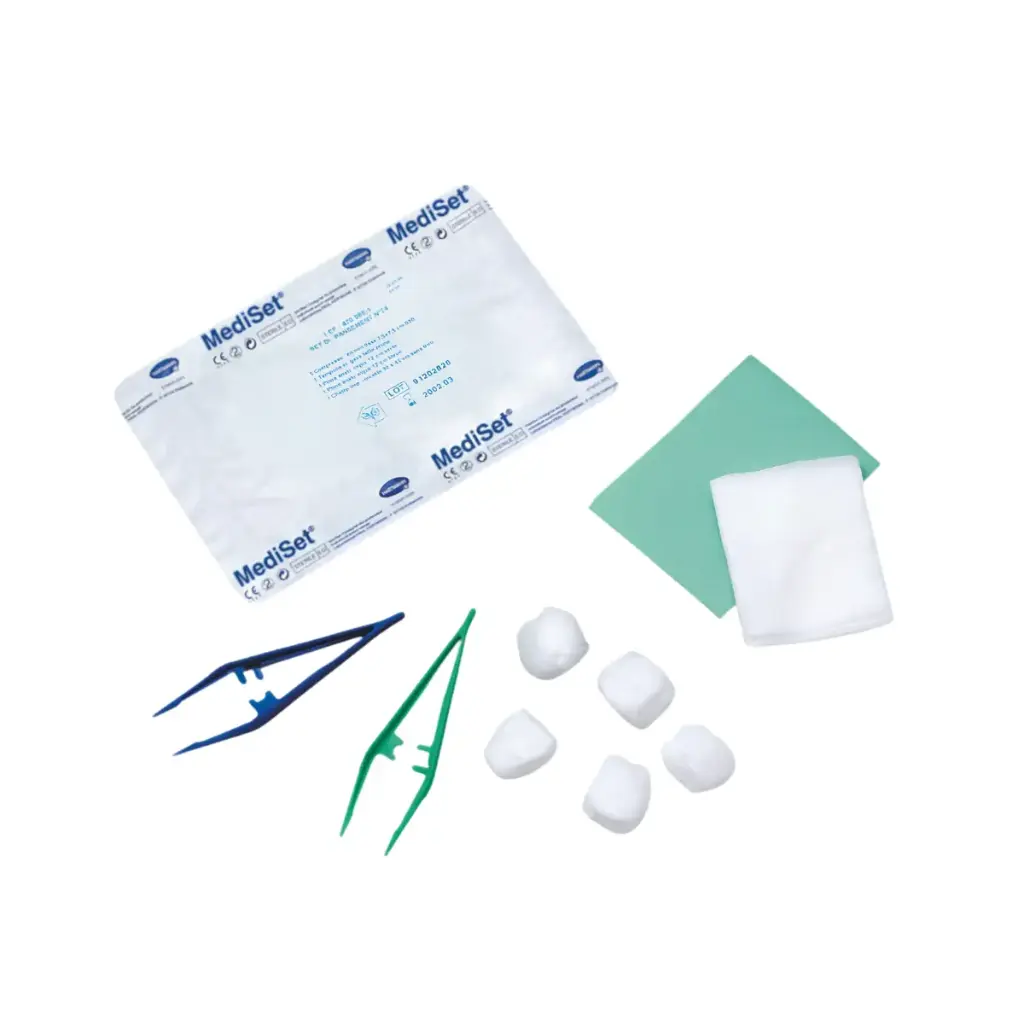 Set de soin pansement n°1 avec pinces et compresses