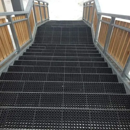 [6580053] Caillebotis d'entrée - Normes handicap - bords droits