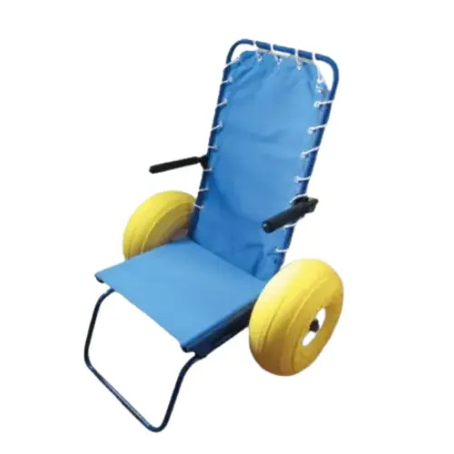 Fauteuil d'accès à l'eau ALOECO avec repose pieds