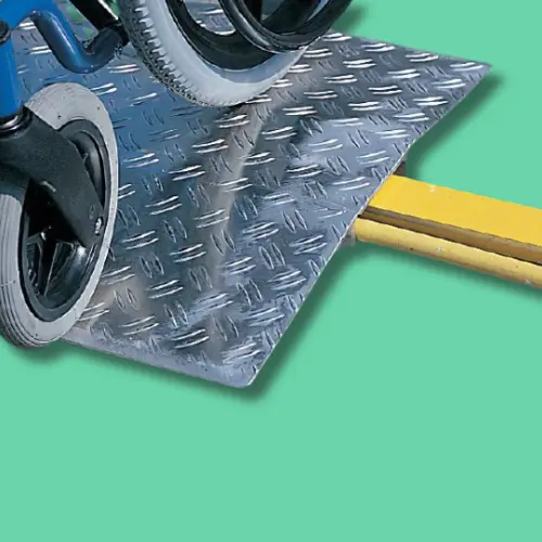 [3180110] Rampe de franchissement d'obstacles L: 500mm